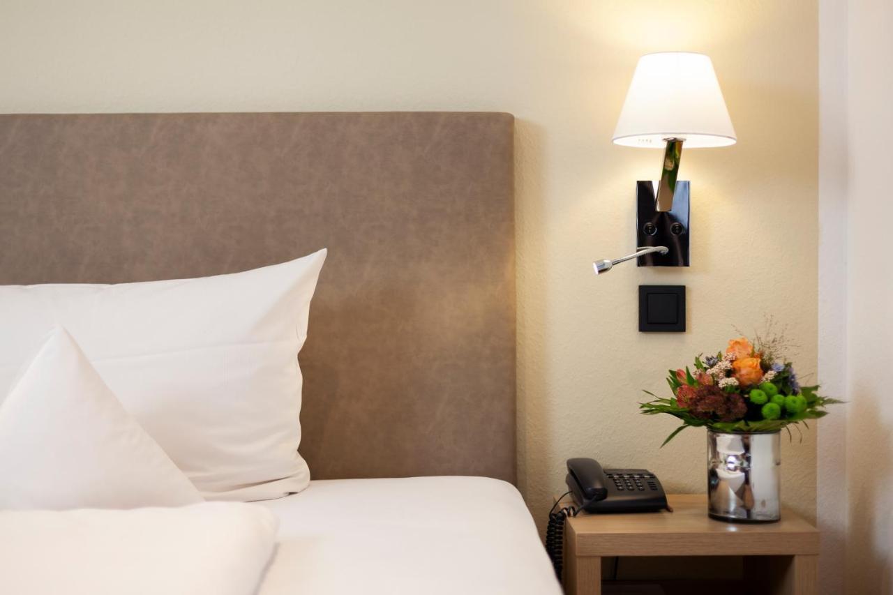 Romantik Hotel Johanniter-Kreuz Uberlingen Zewnętrze zdjęcie