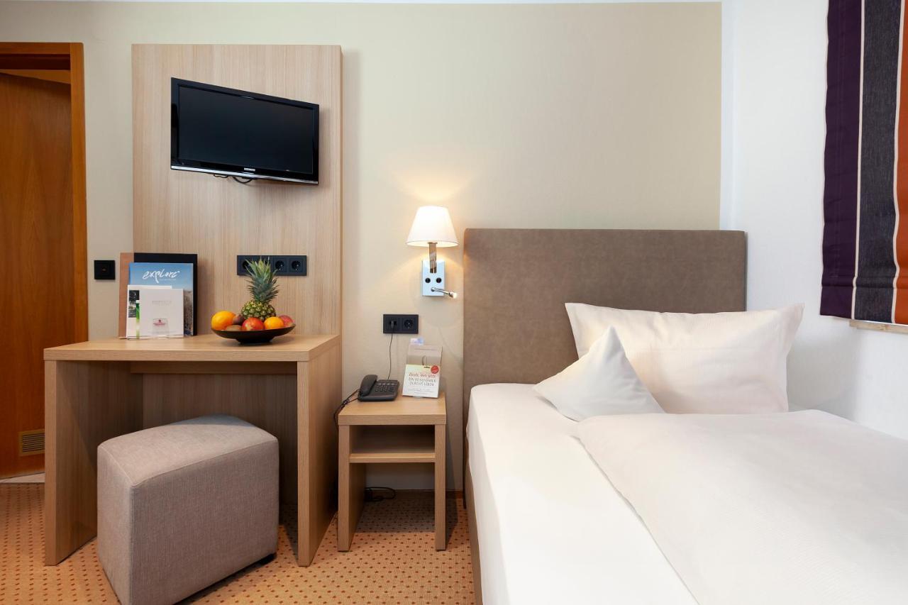 Romantik Hotel Johanniter-Kreuz Uberlingen Zewnętrze zdjęcie